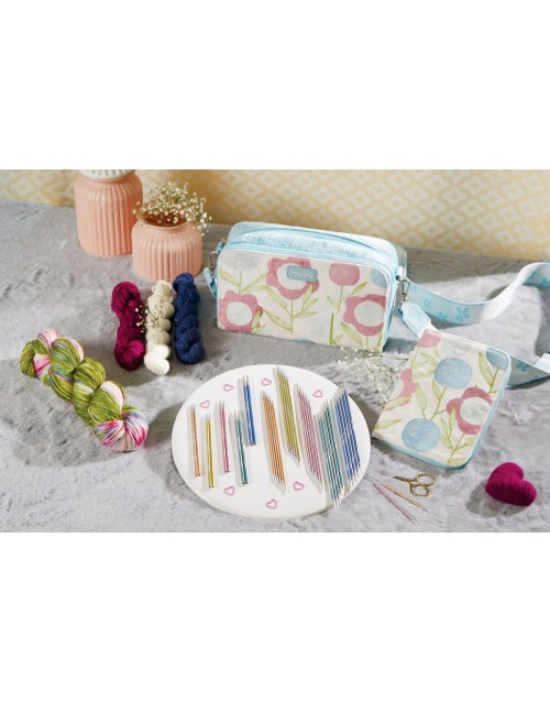 KnitPro Sweet Affair ポーチ 花柄 Knit Pro Sweet Affair – Asammy's Yarn Shop